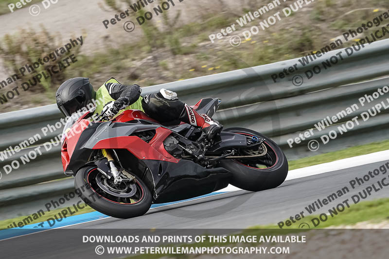 estoril;event digital images;motorbikes;no limits;peter wileman photography;portugal;trackday;trackday digital images